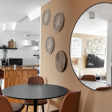 Prime Location Gem In The Heart Of