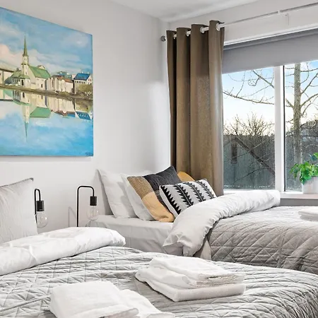 Prime Location Gem In The Heart Of